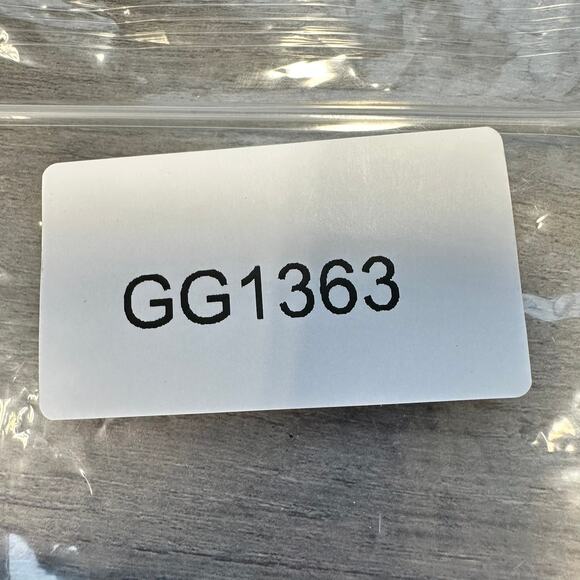 Vitality Kingdom Collection Snow Leopard Leggings Size Small - Picture 10 of 10